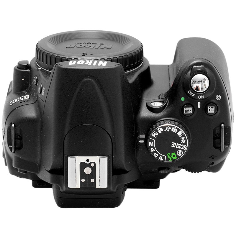 Nikon D5000 Reflex Digitale Body 12.3MP Videocamera HD DSLR. 6 Nikon D5000 Reflex Digitale Body 12.3MP Videocamera HD DSLR. - immagine 6
