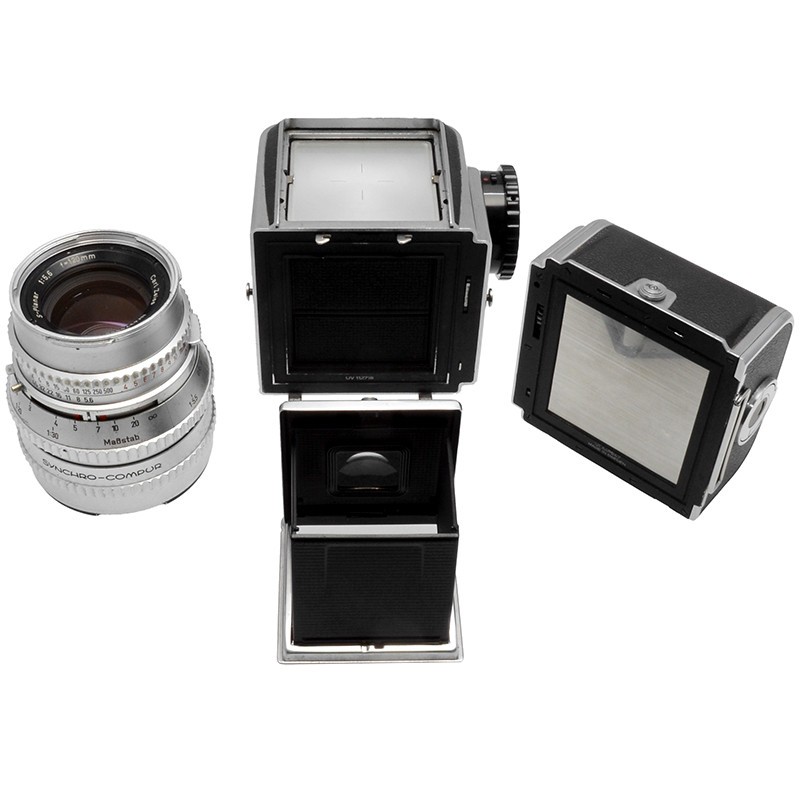 Hasselblad 500 C/M Silver con Carl Zeiss S-Planar 120mm. f/5.6. Fotocamera 6x6. 9 Hasselblad 500 C/M Silver con Carl Zeiss S-Planar 120mm. f/5.6. Fotocamera 6x6. - immagine 9
