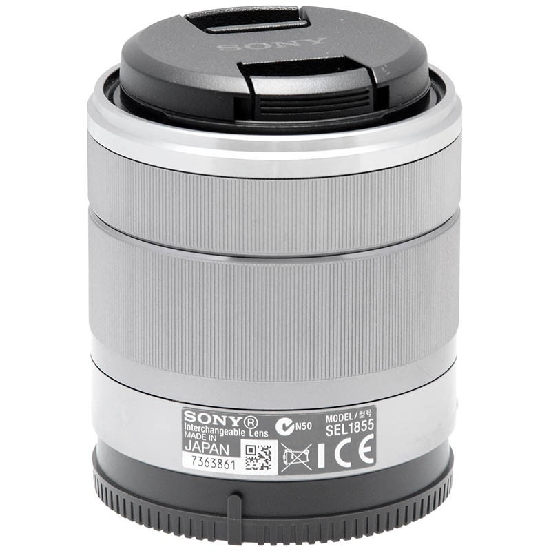 Sony E 18‑55mm f/3.5‑5.6 OSS Argento – SEL1855 Obiettivo Stabilizzato E‑Mount 5 Sony E 18‑55mm f/3.5‑5.6 OSS Argento – SEL1855 Obiettivo Stabilizzato E‑Mount - immagine 5