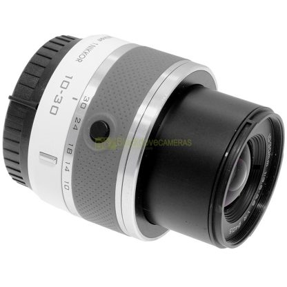 Obiettivo Nikon 1 Nikkor 10/30mm. f3,5-5,6 VR white per fotocamere mirrorless - immagine 4