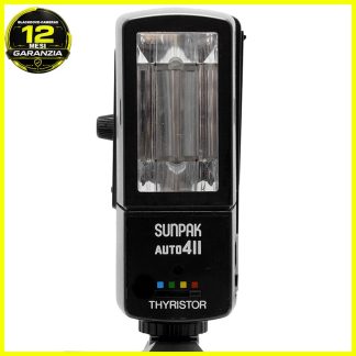 Home page 32 Flash universale Sunpak Auto 411 Thrystor per fotocamere analogiche. Orientabile