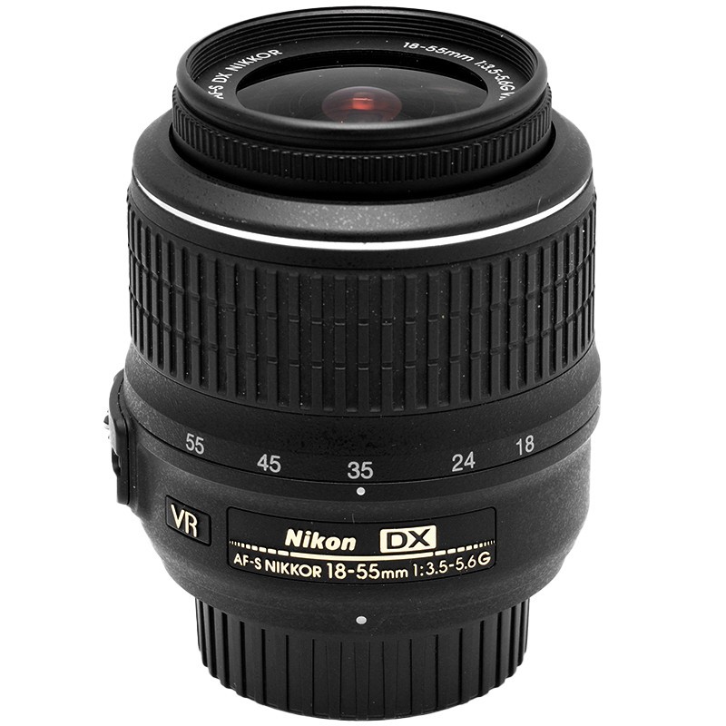 Nikon AF‑S Nikkor 18‑55mm f/3.5‑5.6 G VR DX – Obiettivo stabilizzato per reflex 5 Nikon AF‑S Nikkor 18‑55mm f/3.5‑5.6 G VR DX – Obiettivo stabilizzato per reflex - immagine 5